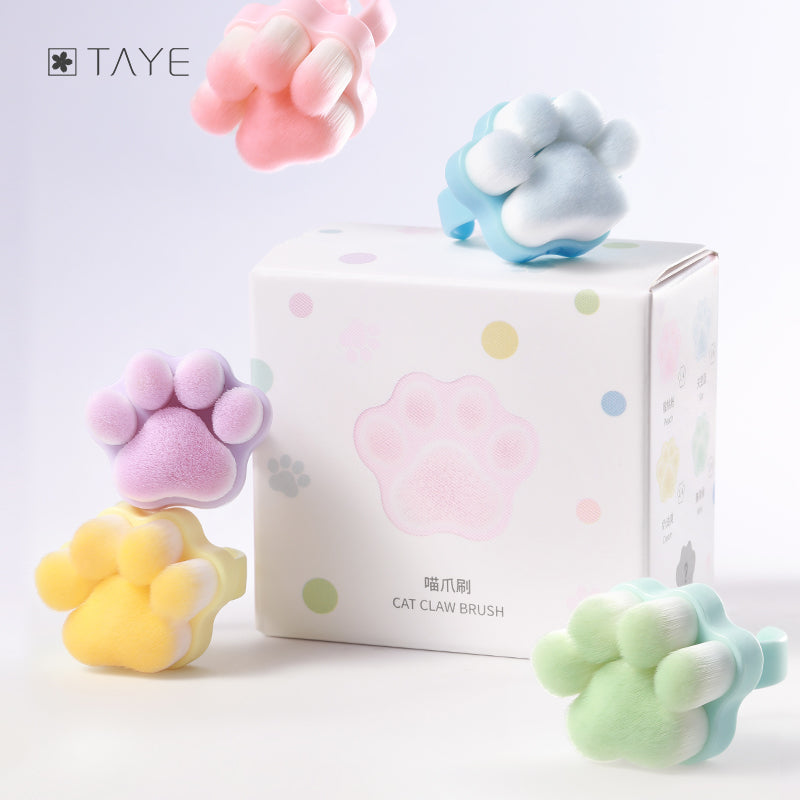 TAYE Nail Dust Brush